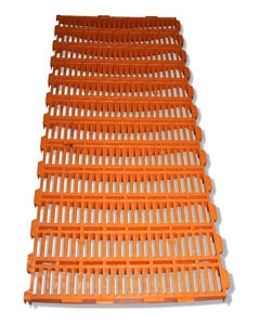 Plastic slat 1200x500 orange open for piglets